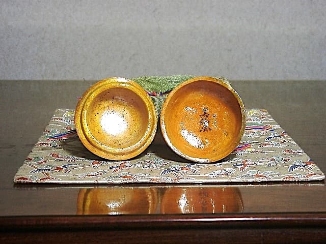 嵯峨焼 落柿舎 造 柿（俳句入）香合 無傷 共箱 保証。