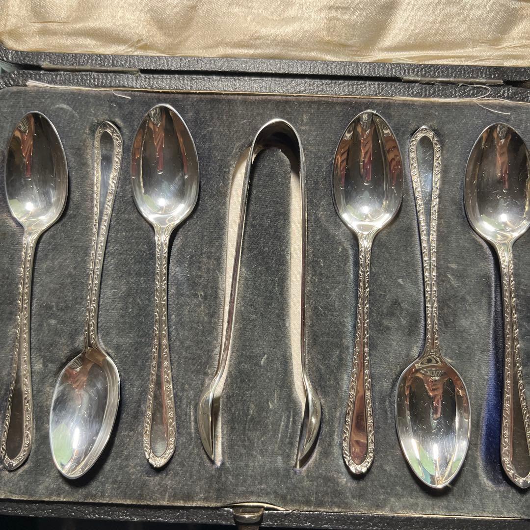 イギリス　アンティーク純銀スプーン、シュガートング　ホールマーク入1919年製造