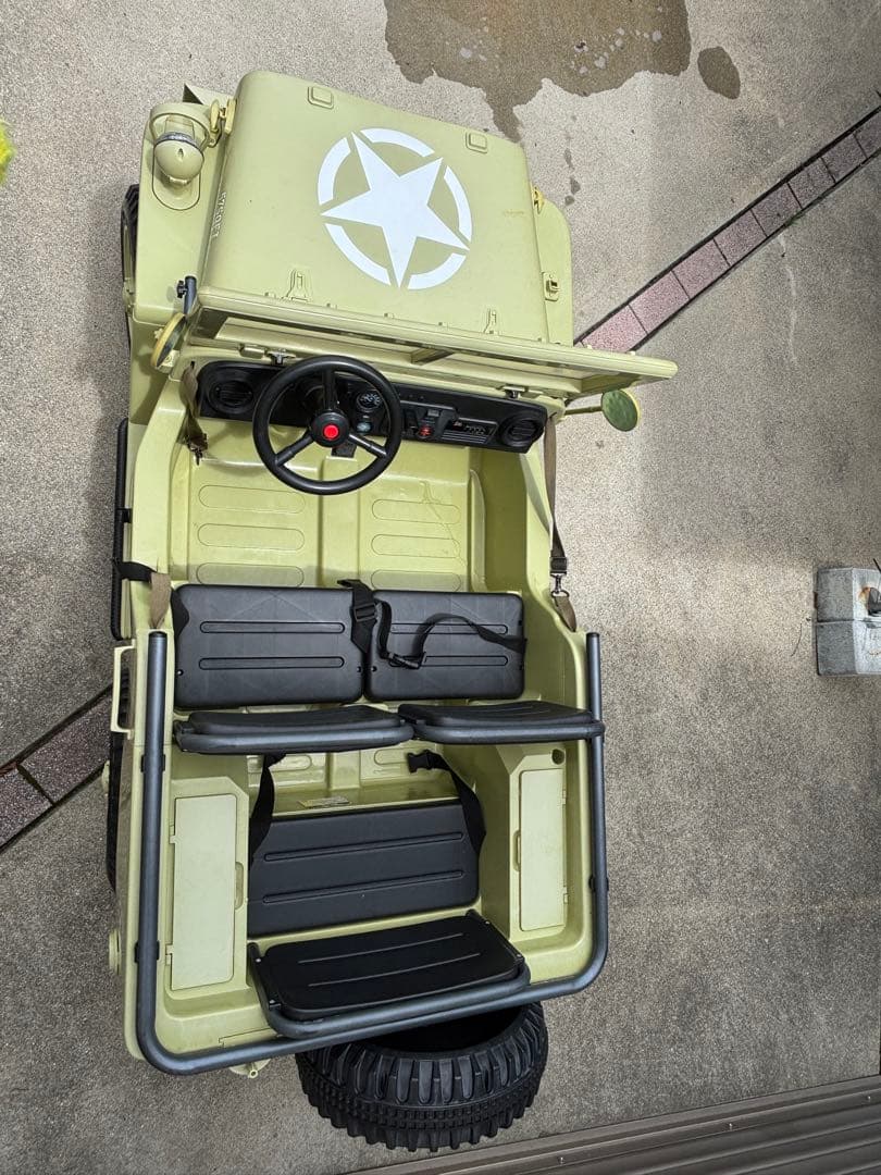 【大阪府引取限定】子ども用 電動乗用玩具 ミリタリー風トラック