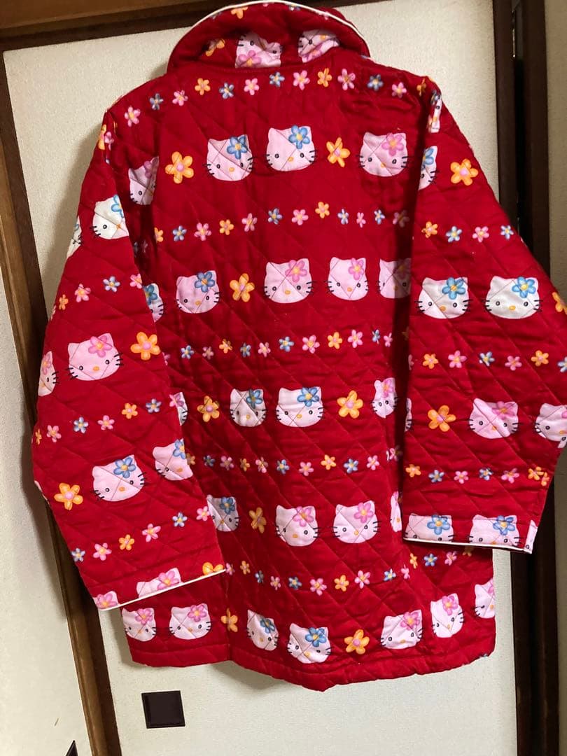 ハローキティ キルティング 羽織り 部屋着 着る 布団 ルームウェア サンリオ