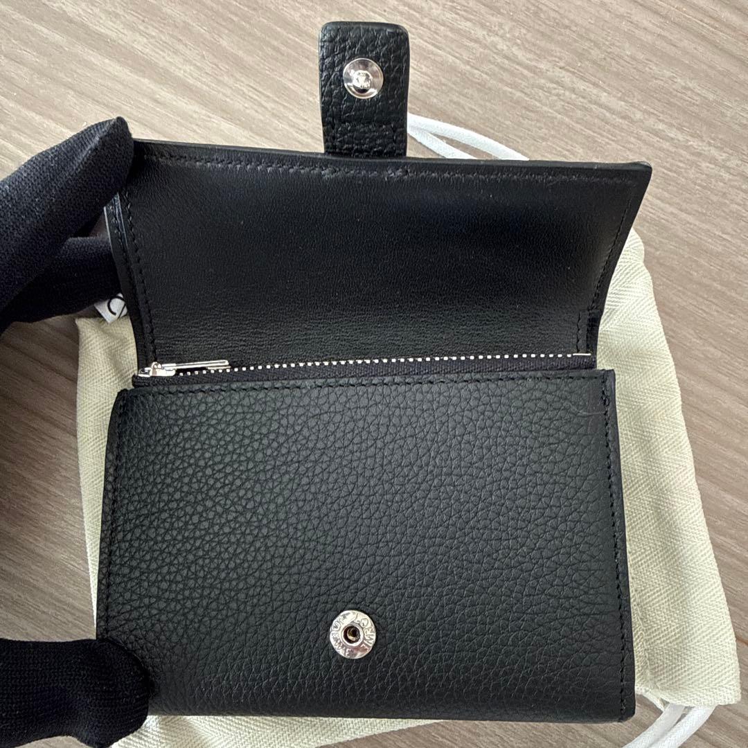 LOEWE バーティカル ウォレット スモール未使用