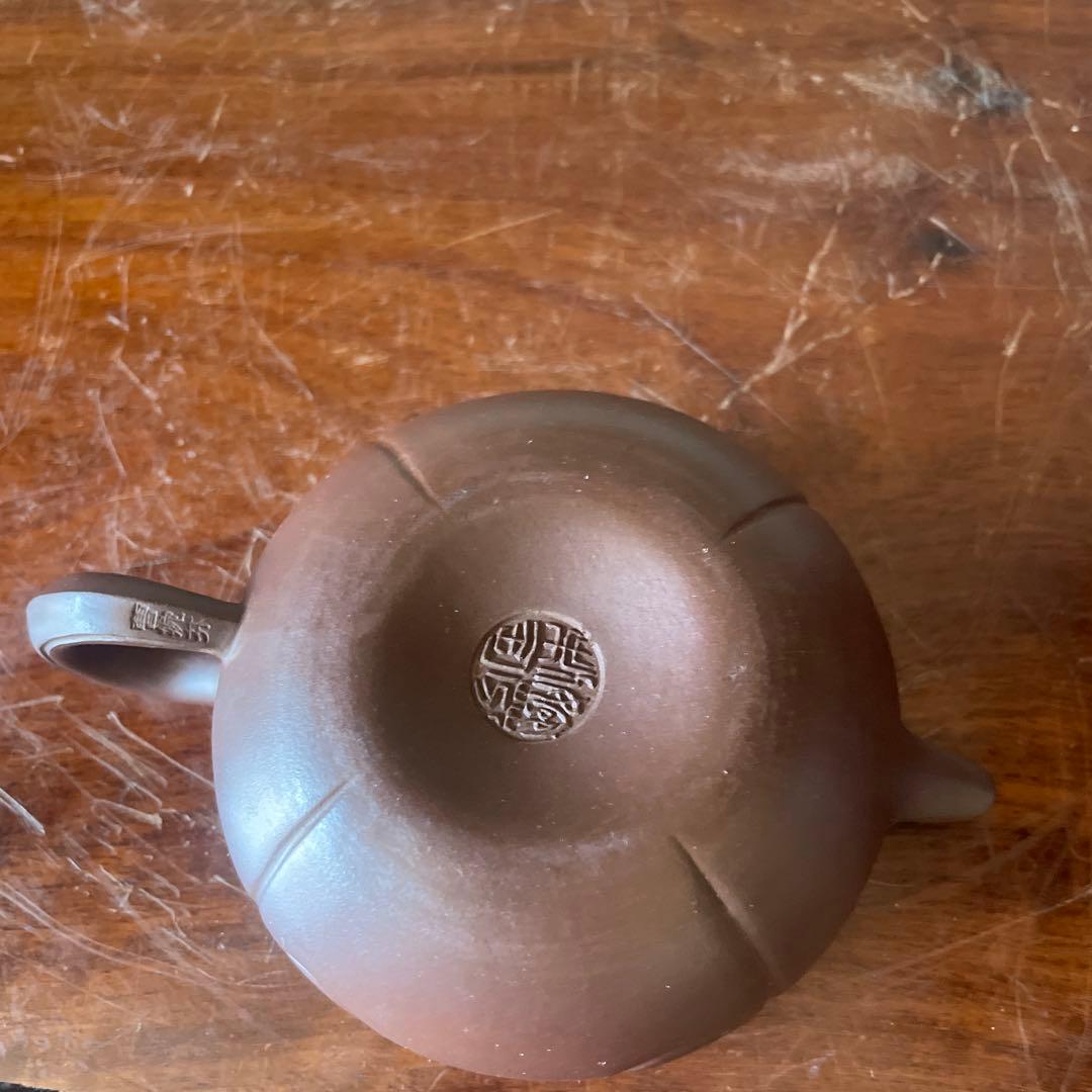 紫砂壶 宜興紫砂壺 祥雲紋 在銘 名家曹碗芬