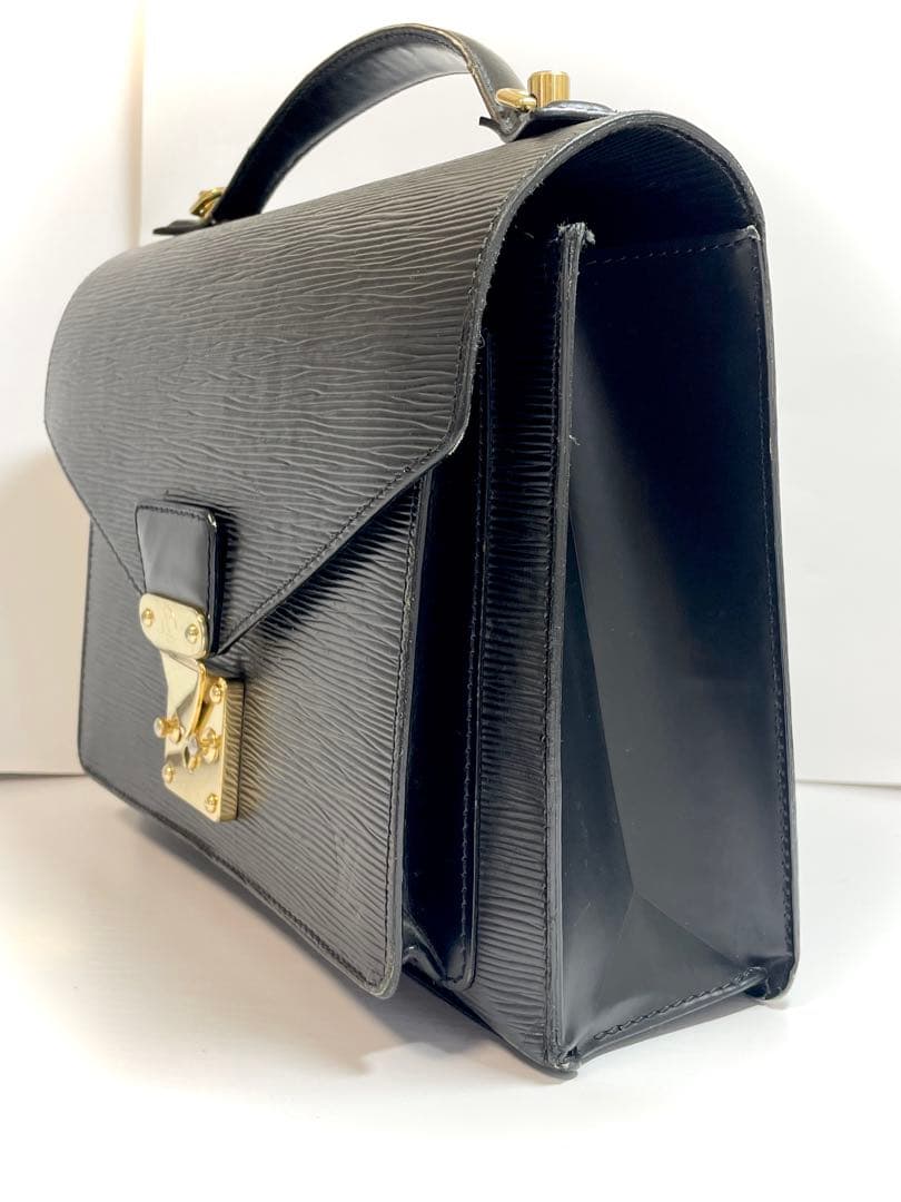 【訳あり】ヴィトン エピ モンソー M52122 ブラック