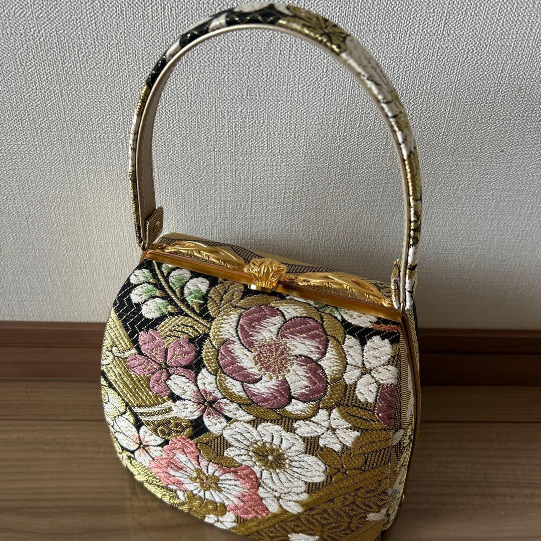 花柄刺繍の和装用バッグと草履セット