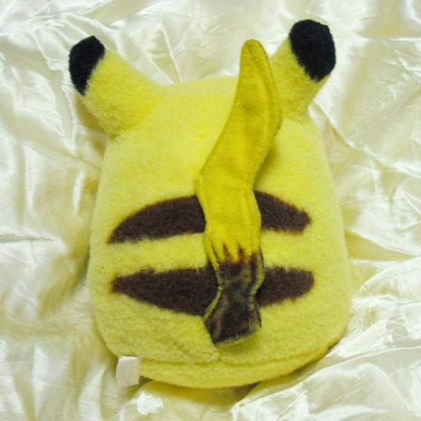 (●゜ω゜●) ピカチュウ ぬいぐるみ 初期ピカ トミー おなかを押すとなくヨ!