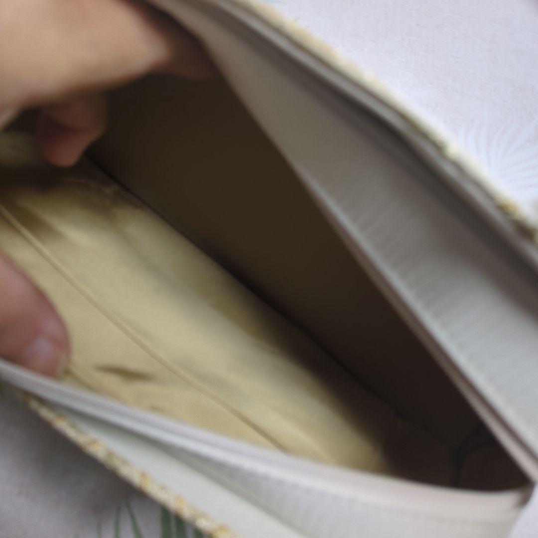 利休バツク沙織