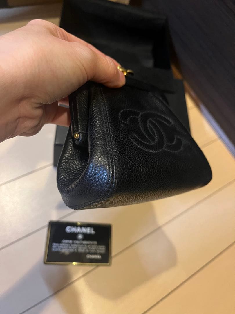 未使用　激レア　CHANEL キャビアスキン　ケース　ポーチ　がま口