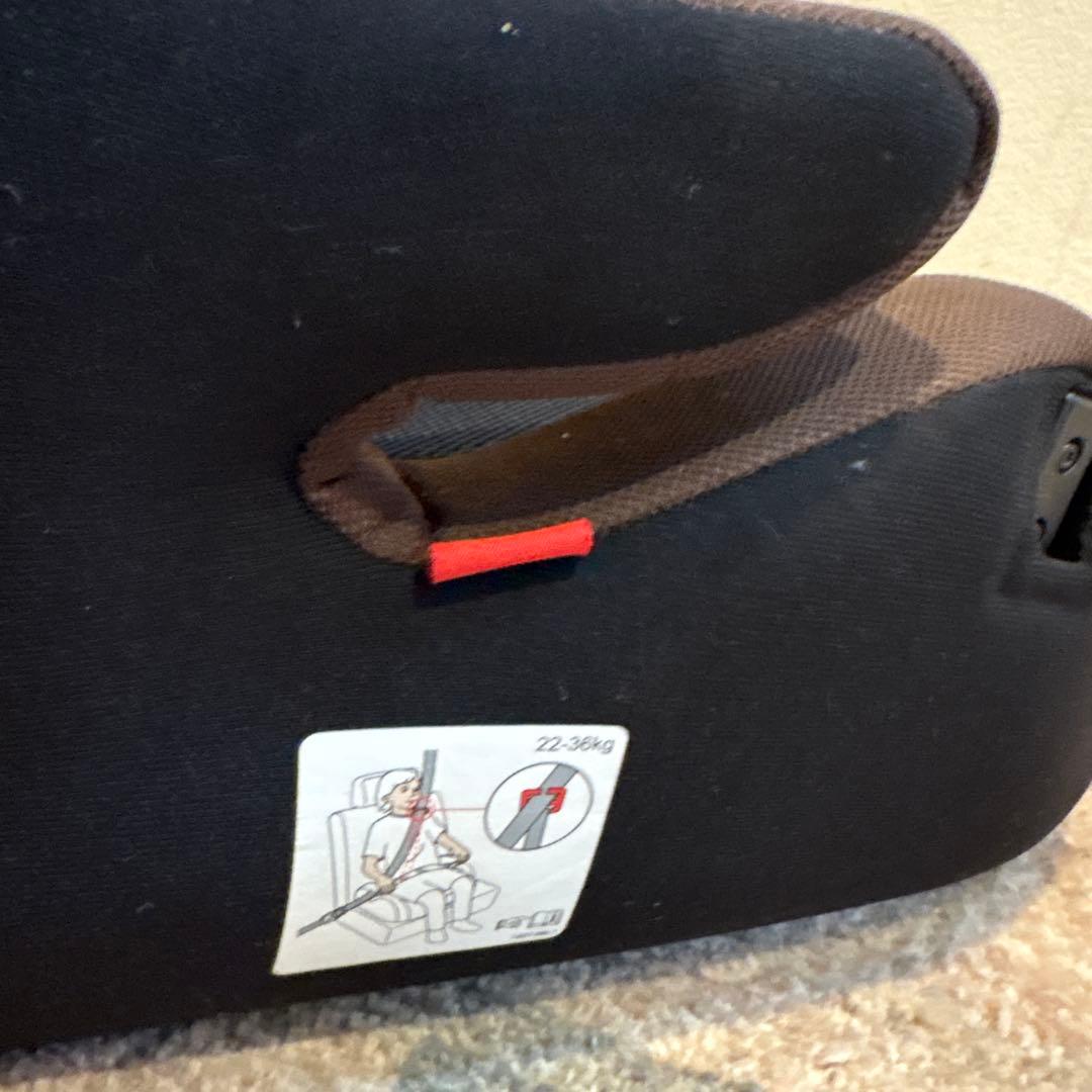 RECARO チャイルドシート ブラウン