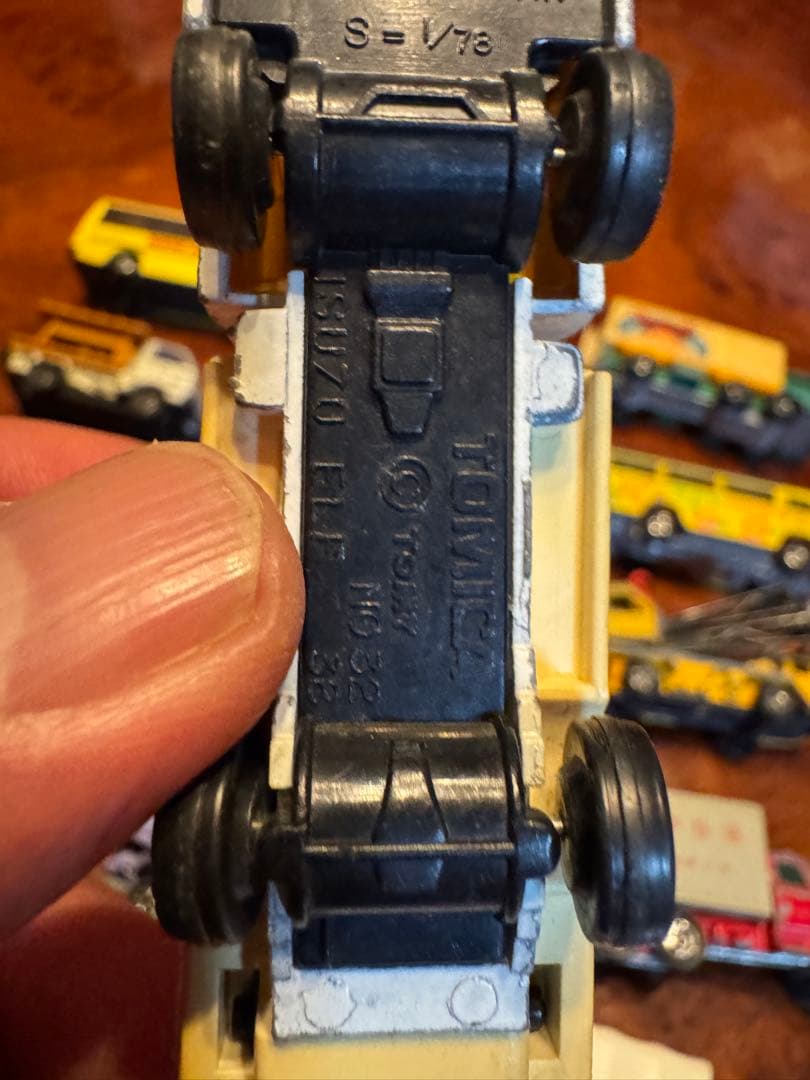 昭和レトロトミカ23台まとめレア含む、状態悪いバラ売り値下げ不可