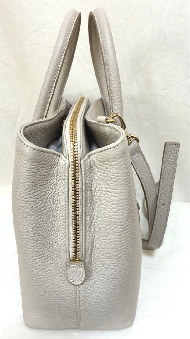 銀座かねまつ レザー ハンドバッグ ショルダーストラップ付き