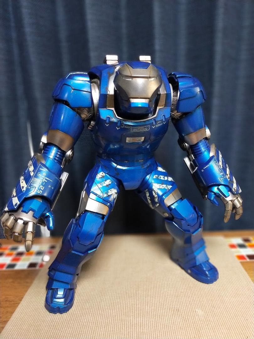 ホットトイズ1/6 アイアンマン・マーク38【イゴール】 MCU Amazon.com