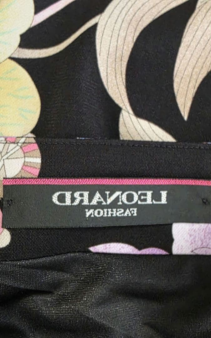 レオナール　美品　スカート　42サイズ