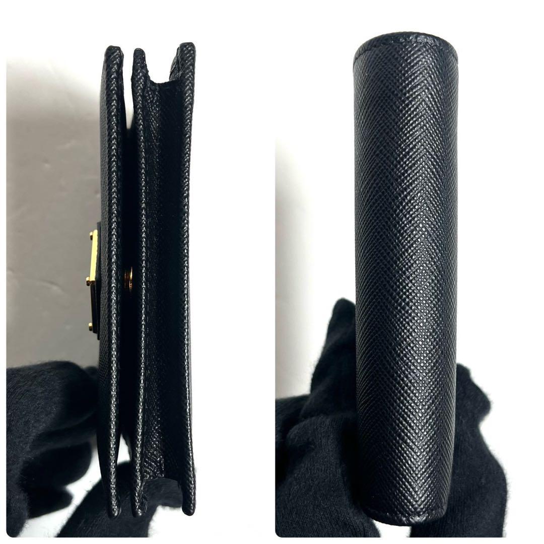 【新品同様・付属品付✨】現行 プラダ 二つ折り財布 サフィアーノレザー RFID
