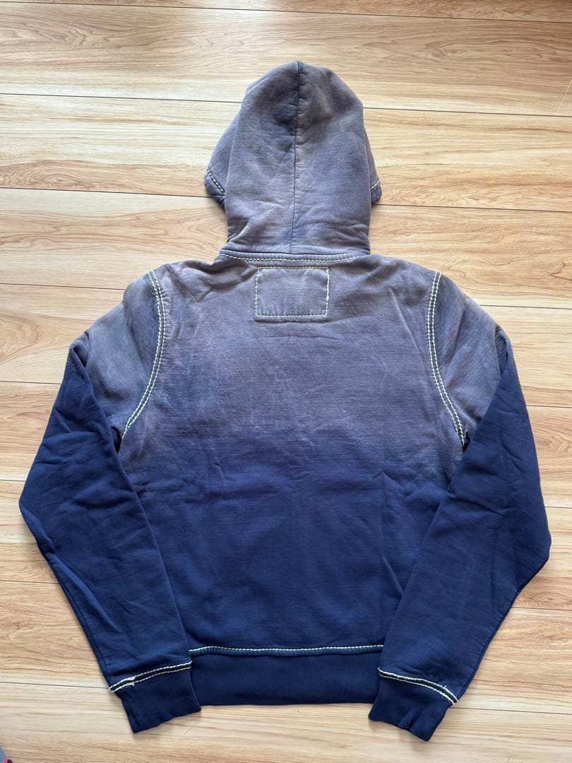 True Religion トゥルーレリジョン パーカー