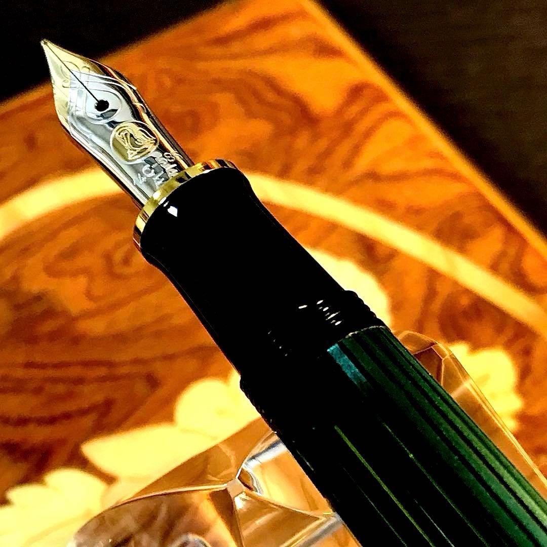 ☆超お勧め☆素晴らしいペリカン万年筆M400（EF)グリーンストライプ☆極上美品