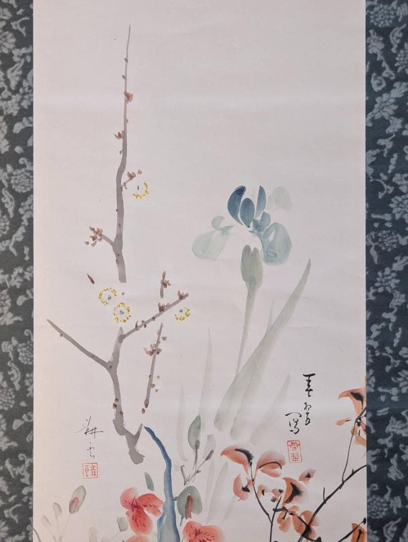 【真作】掛軸　共作掛軸　四君子花卉図　蘭梅竹菊　水墨淡彩画　合箱入　T82