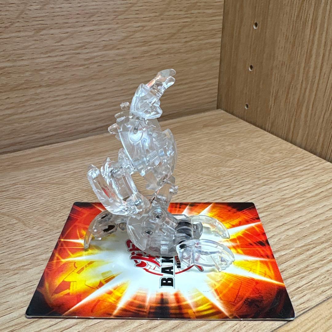 爆丸　巨タウレス　クリア　レアアビリティカード3枚付き