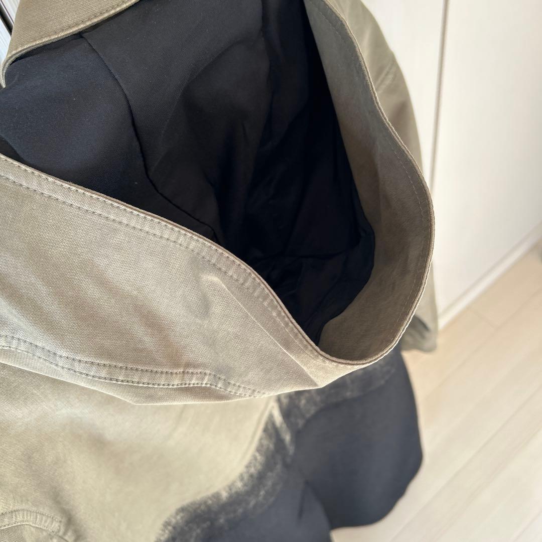 NEIL BARRETT ニールバレットコート　カーキ×ブラック　サイズ44