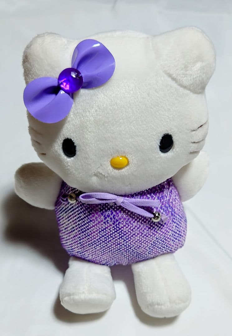 サンリオハローキティおでかけスクーター、他グッズ。