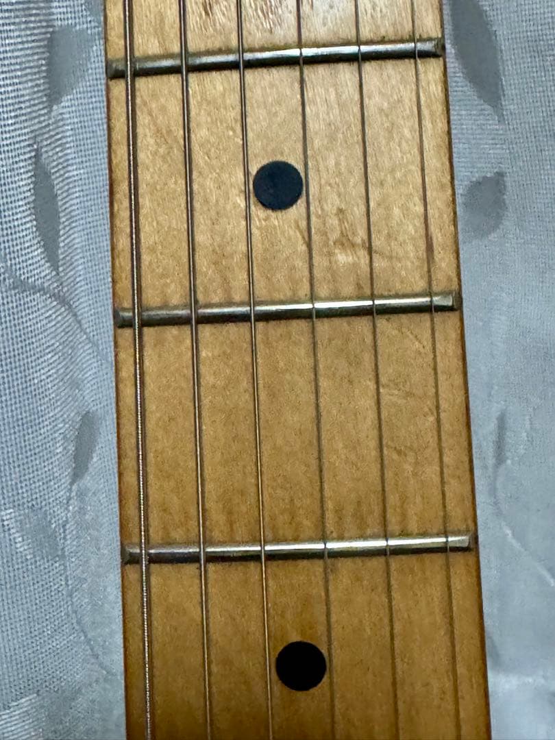 Squier by Fender スクワイヤーのストラト 黒色 メイプルネック