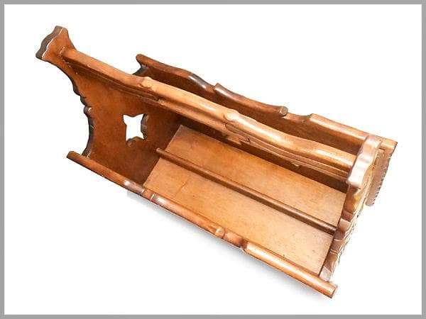 ■ 昭和レトロ　木彫り マガジンラック レトロ ■