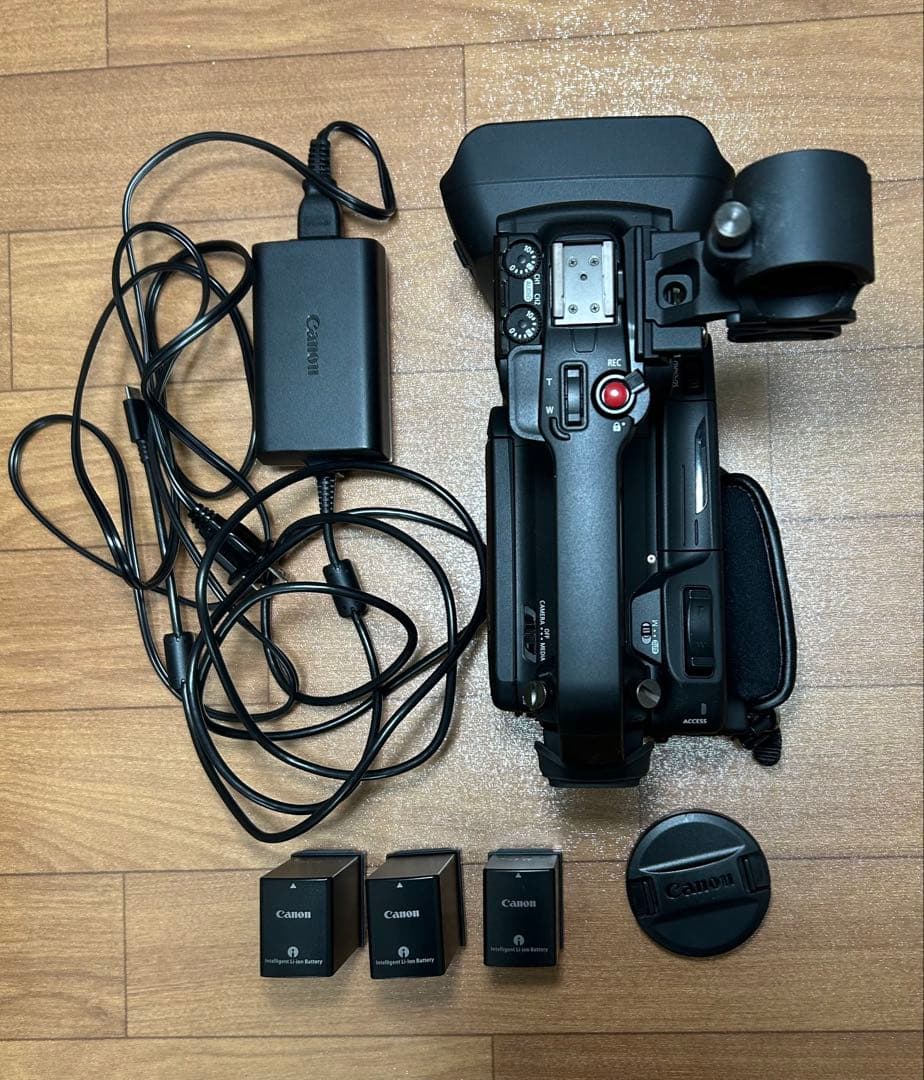 CANON XA70+大容量バッテリーBP-828×2個セット