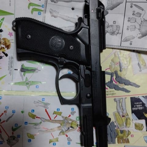 マルイ製デコッキングタイプ92FA1