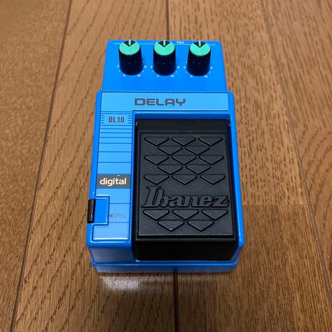 エフェクター4個　チューナー　パワーサプライ　エフェクターケース　まとめ売り