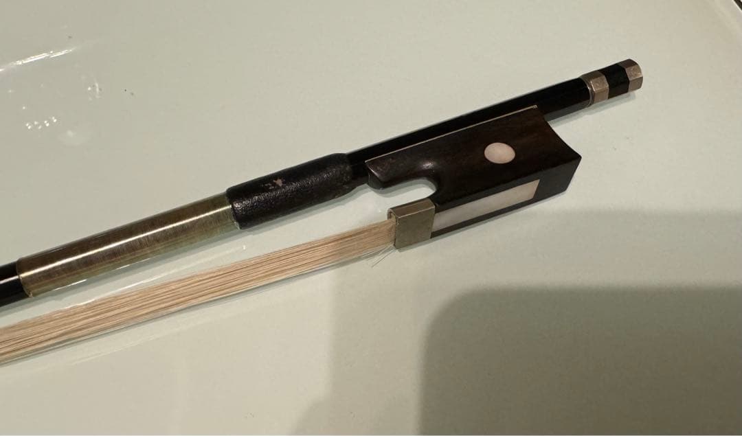 こうちゃん⚠️ヤマハ　カーボン弓　バイオリン4/4用