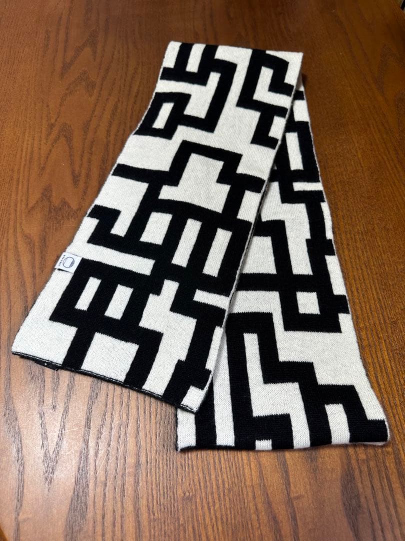 布袋寅泰HOTEI ×OTA KNITファインウールGマフラーG柄