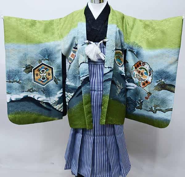 七五三 五歳 男児 羽織袴フルセット 着物 羽織は緑 着物は黒 縞袴 袴変更可能