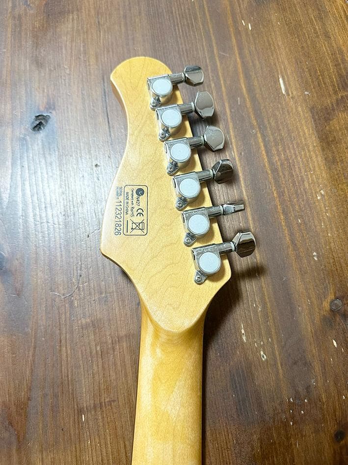 Elioth エリオス ストラトタイプ エレキギター ブラウン