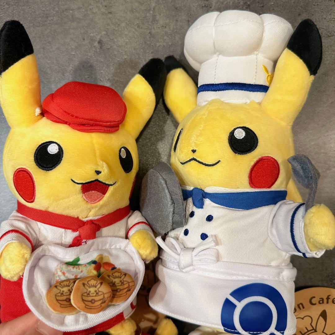 ピカチュウ ポケモンカフェ　ぬいぐるみ