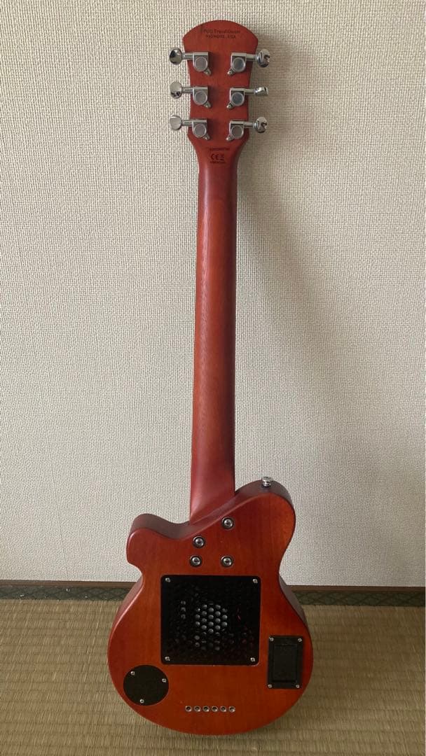 ピグノーズギター　エレキ　ミニギター