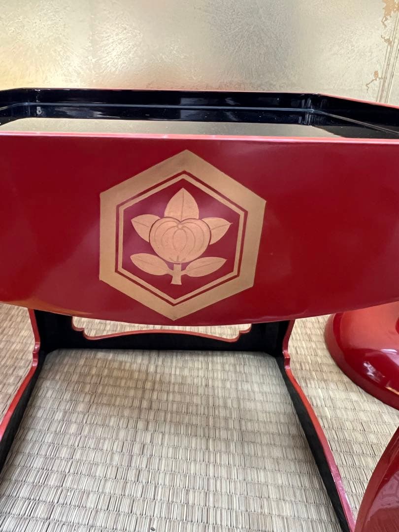 朱塗沈金鶴亀松竹梅文 盃台 五ツ組盃 木箱付