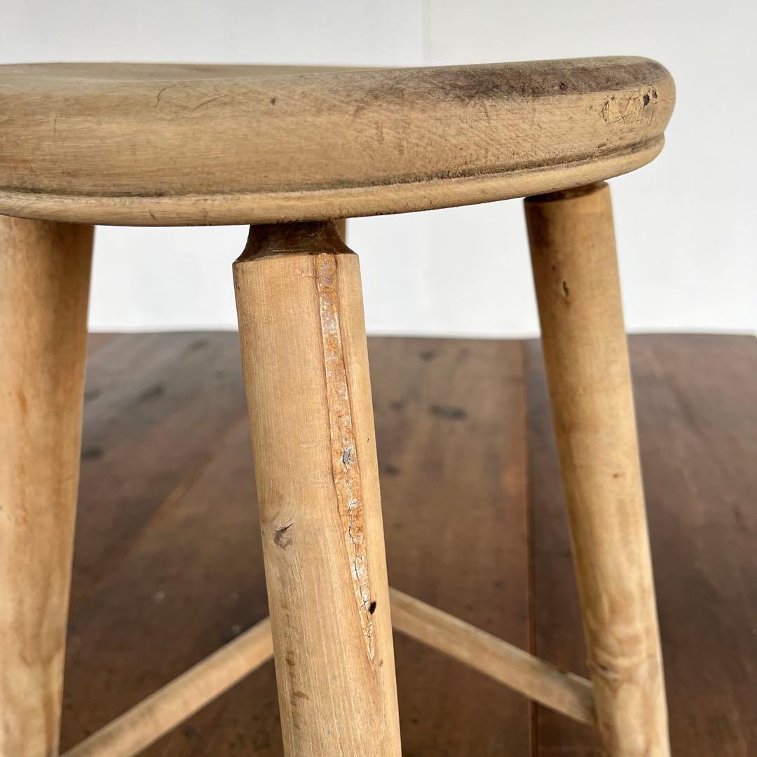 アンティーク スツール 椅子 無垢材 無塗装 シャビー z657