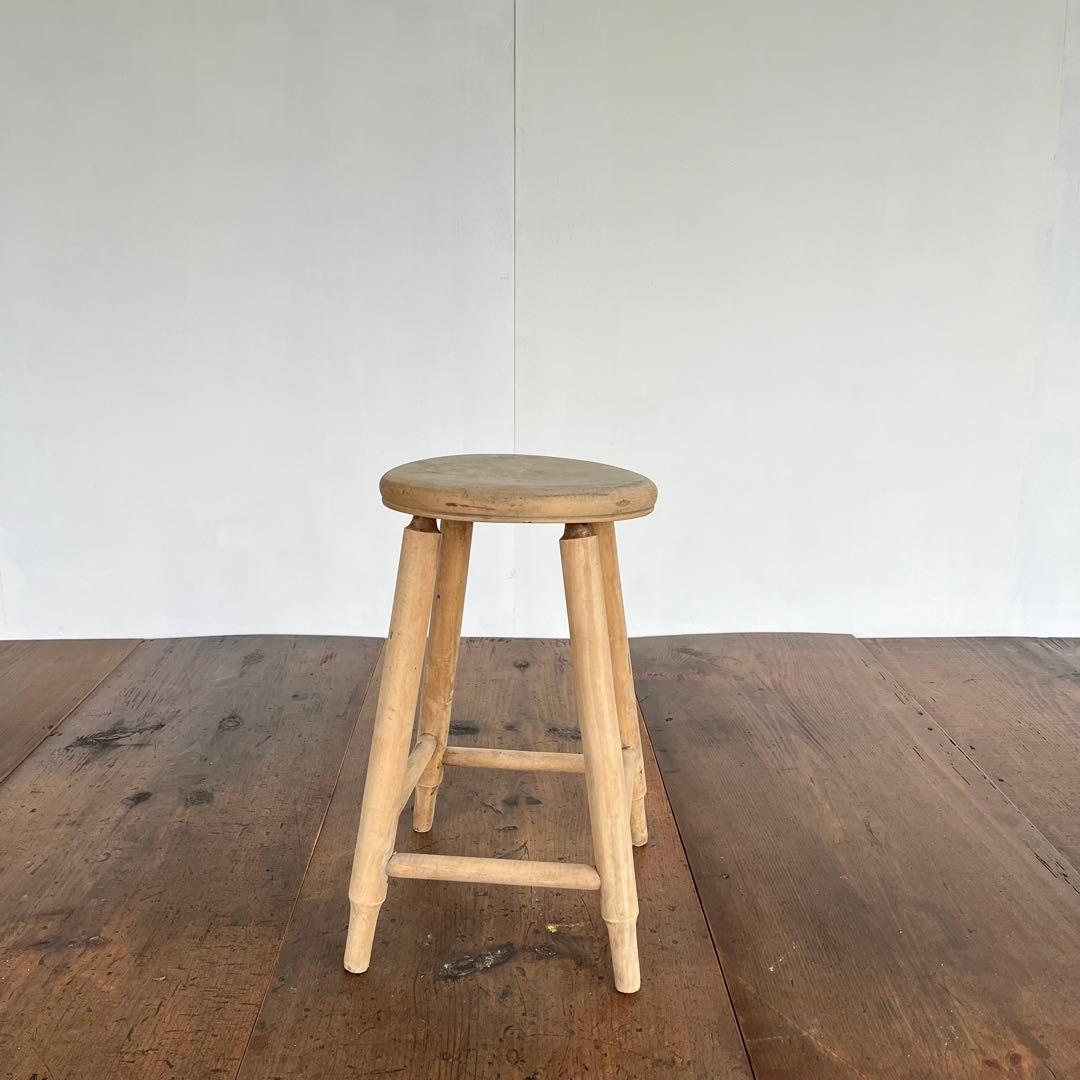 アンティーク スツール 椅子 無垢材 無塗装 シャビー z657