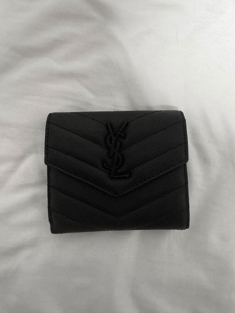 Yves Saint Laurent 三つ折り財布 ブラック