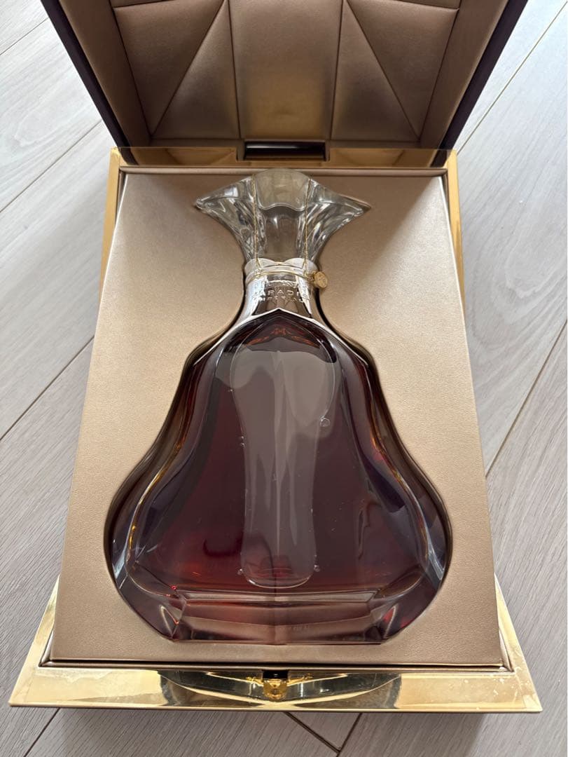 限定】ヘネシー パラディーアンペリアル （700ml /新ボトル）