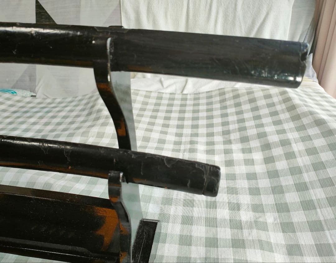 黒い刀の装飾品セット(刀身無し)