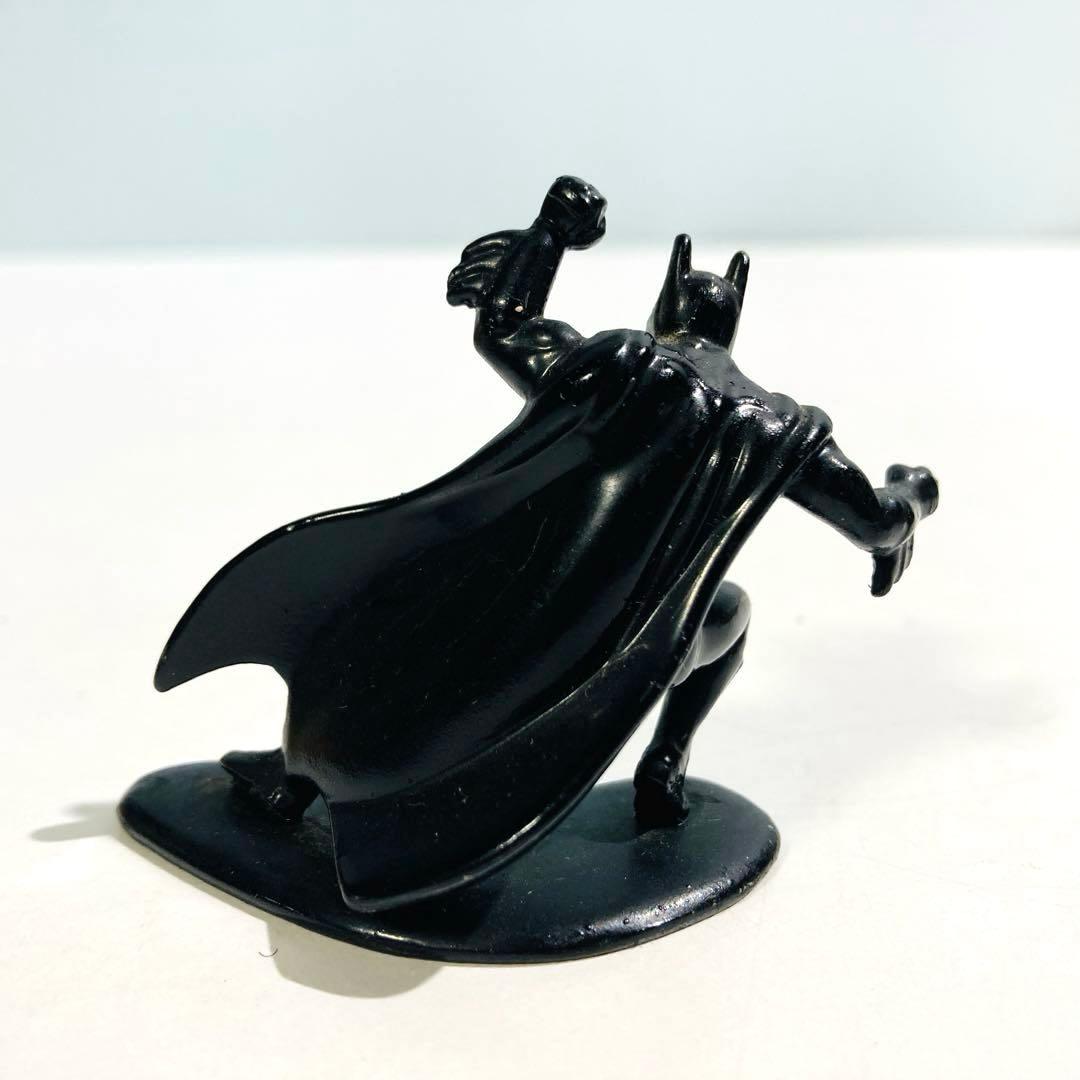 バッドマン リターンズ 1992 当時物 ダイキャストメタル製? フィギュア