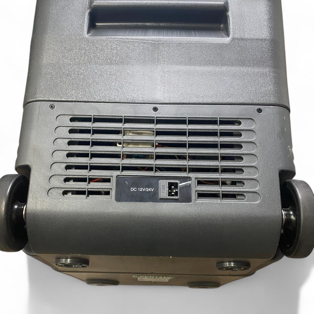 【動作良好】ポータブル 車載冷蔵庫 F40C4TMP WD40 40L