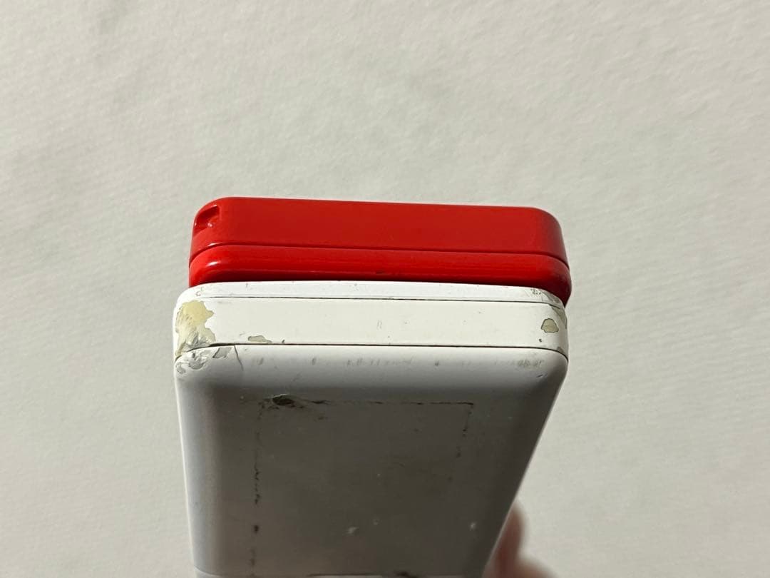 LIBERO ホワイト & HONEY BEE レッド 携帯電話本体 起動確認済