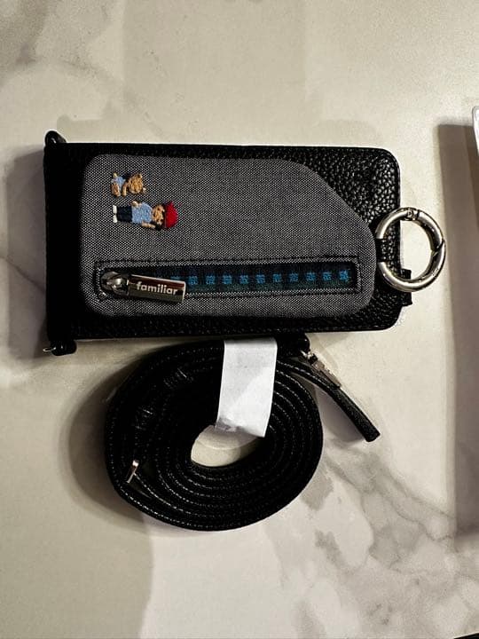 ajew familiar マルチケース 黒 S 新品新品未使用