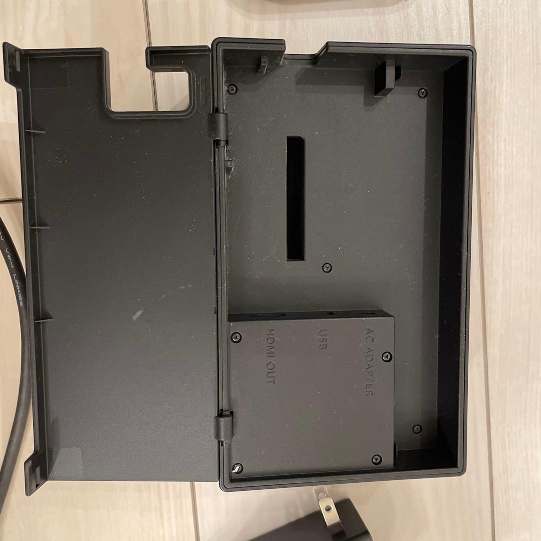 Nintendo Switch 本体 ブラック 充電ケーブル付き