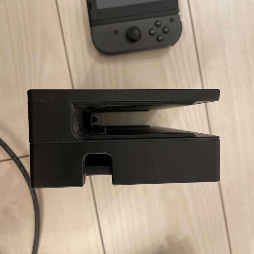 Nintendo Switch 本体 ブラック 充電ケーブル付き