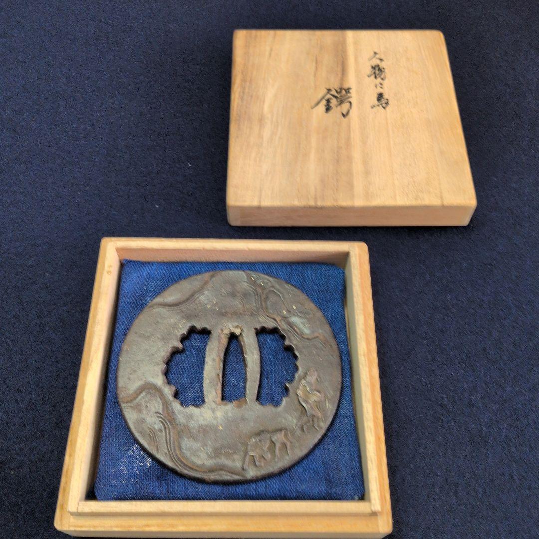 鍔　馬に人物　大刀用