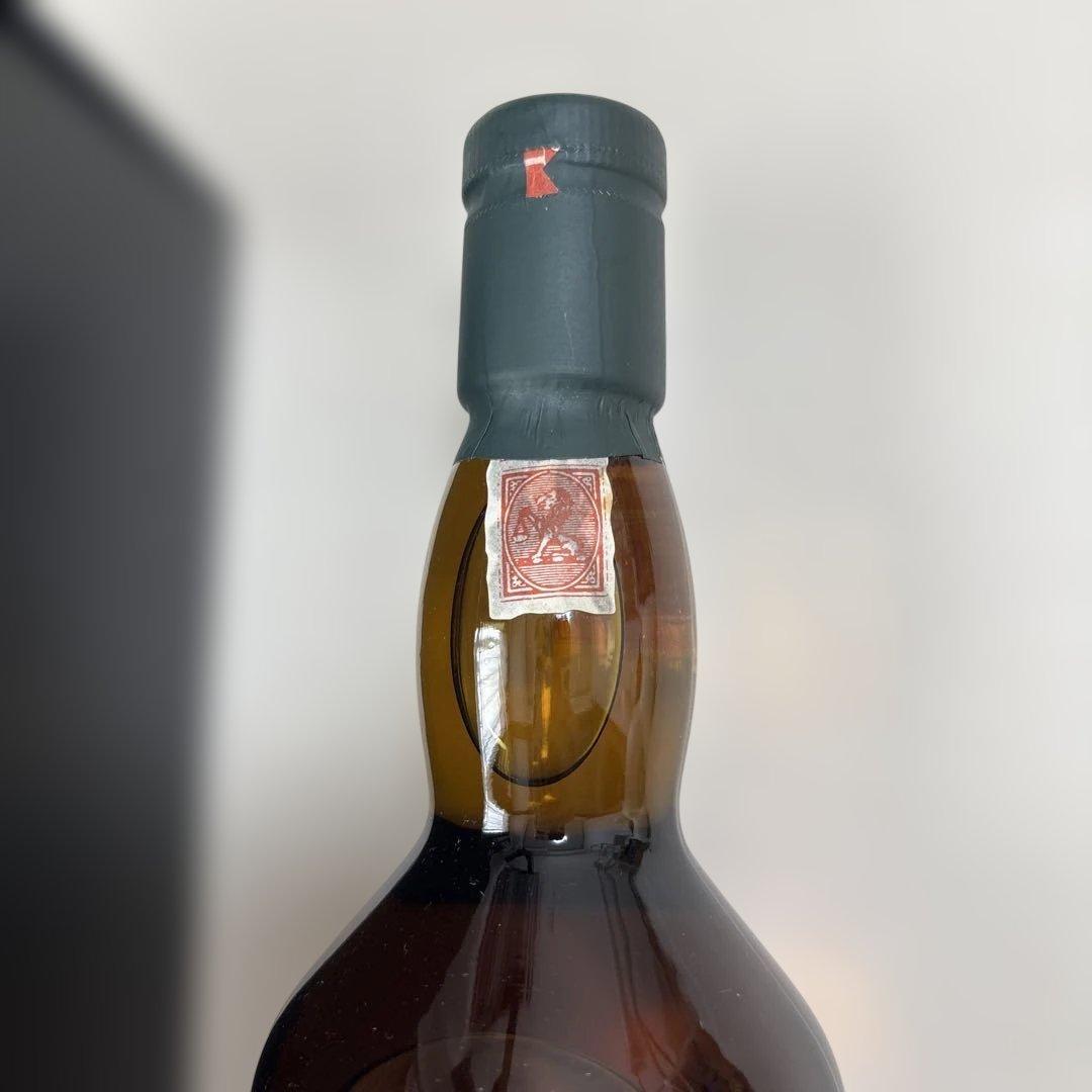 モルトウイスキー ラガヴーリン 16年 《希少》旧ラベル　封印あり！700ml