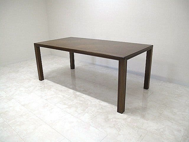 【展示品】カリモク ドマーニ モーガントン ダイニングテーブル　29万円