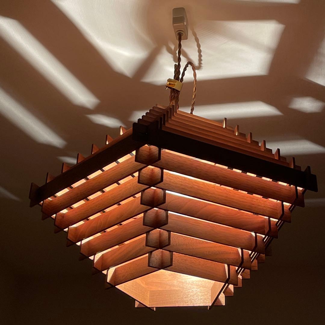 ウニコ　ZEONG APROZ 木製ペンダントライト 階層デザイン ウニコ ZEONG APROZ 木製ペンダントライト 階層デザイン ウニコ ZEONG